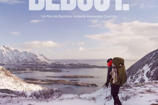 « DEBOUT »